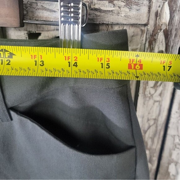 Eddie Bauer Womens Grey Curvy Fit Pants Size 8 Short - Picture 11 of 16